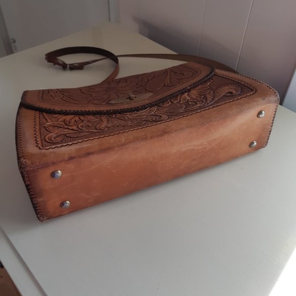 Tooled leather Purse which judging from the style was made in Mexico - Picture 4 of 6